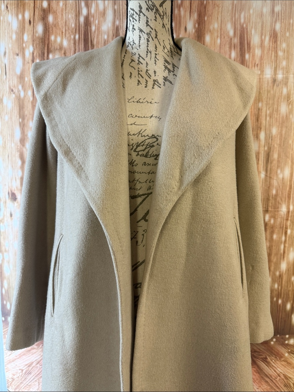 Vintage 1940s-1960’s Open Front Draped Coat in Beige fuller and Hillman - Picture 1 of 16